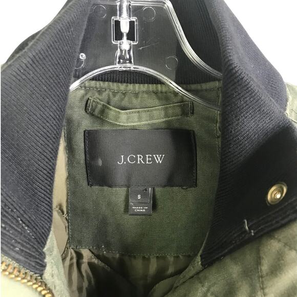 J.Crew Pocketed Vest Womens Sz Small Olive Green. Snap + Zip Collared Black Trim - Picture 2 of 6